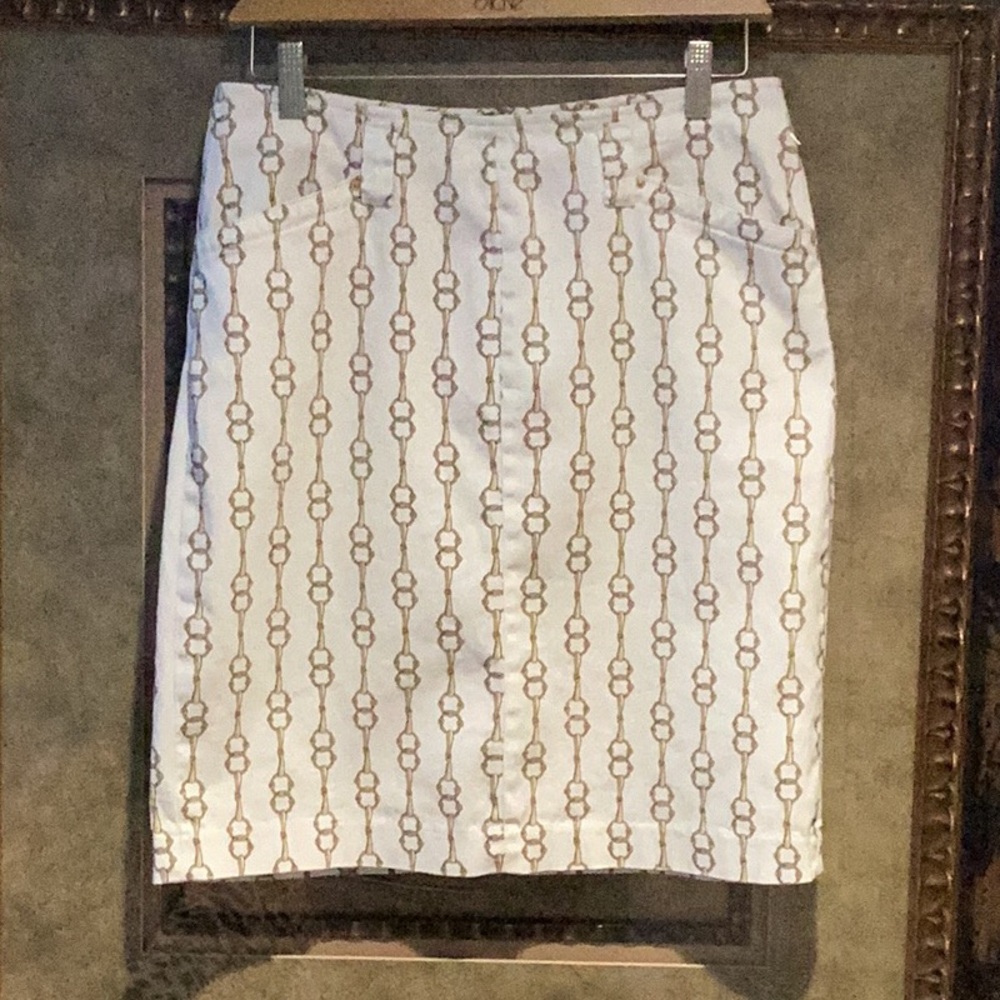 Ellen Tracy White Equestrian Print Skirt w/ Back Slit